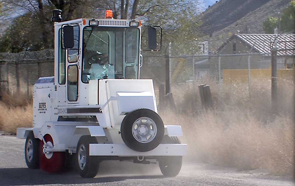 image of parts for GEFFS Mighty Sweep Construction Broom